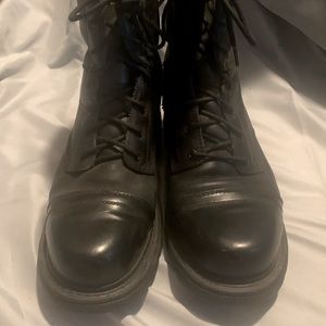 Thorogood Men's 10.5" Side Zip Jump Boot